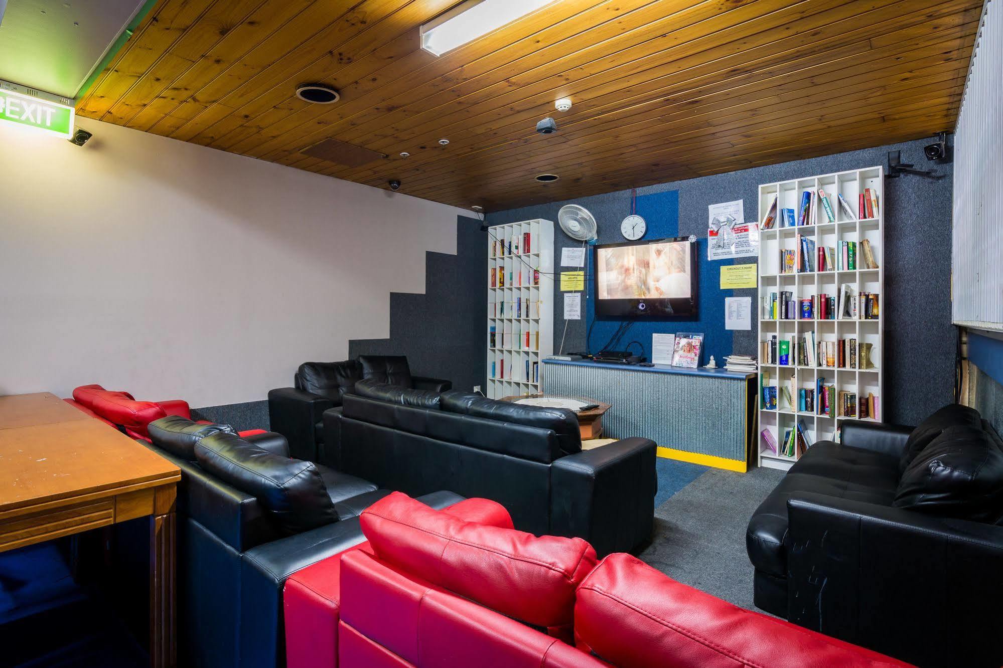 Blue Galah International Backpackers Hostel Adelaide Exterior foto